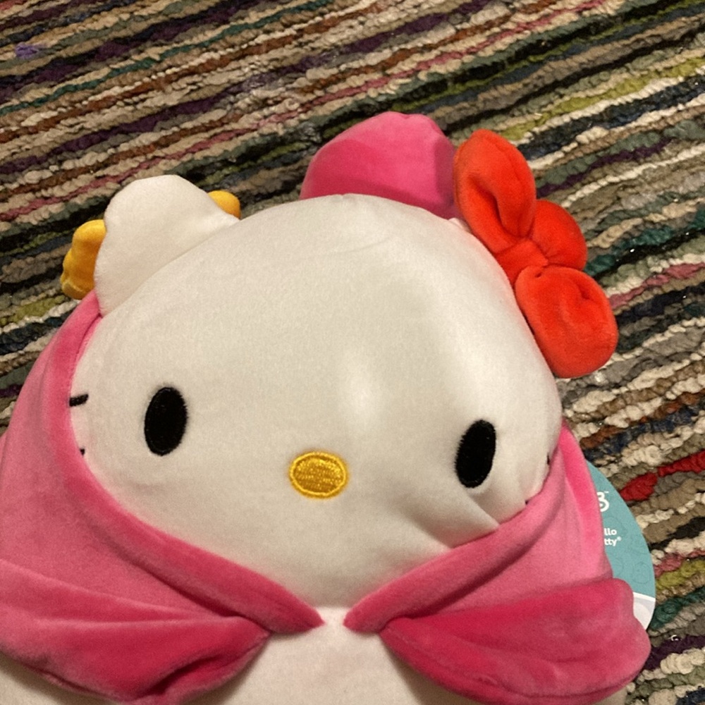 My melody hello kitty stuffed animal - Picture 2 of 3